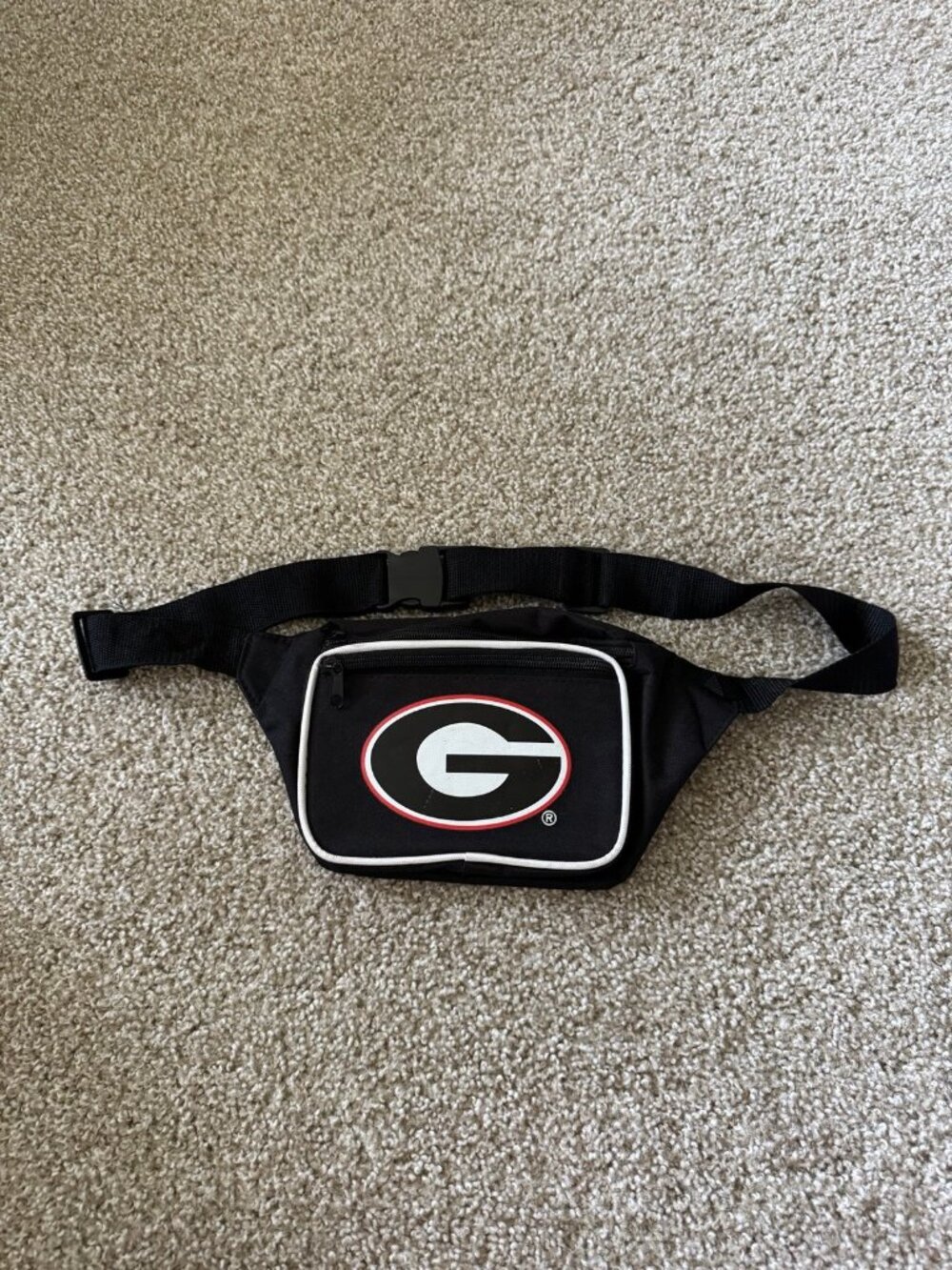 UGA University of Georgia Bulldogs Fanny Pack Waist Bag Black Adjustable